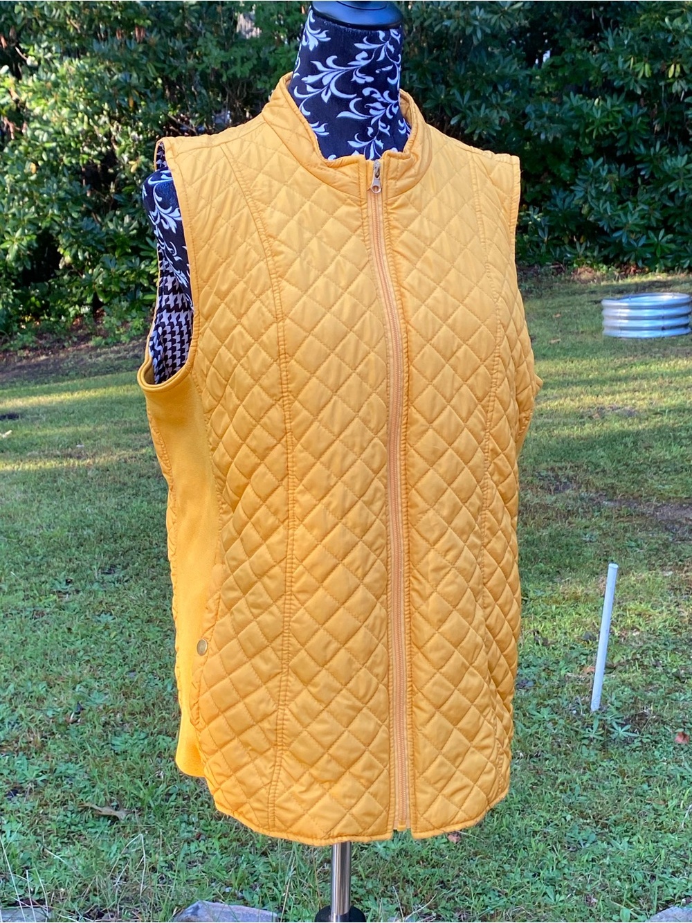 Kim Rogers Perfect Fit Mustard Yellow Diamond Quilted Sleeveless Vest Size 1X